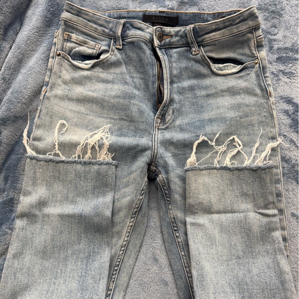 Distressed Light Blue Boyfriend Jeans